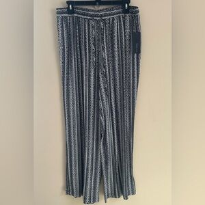 NWT Women's Robert Louis Wide Leg Geometric Aztec 100% Rayon Dress Pants Size 1X